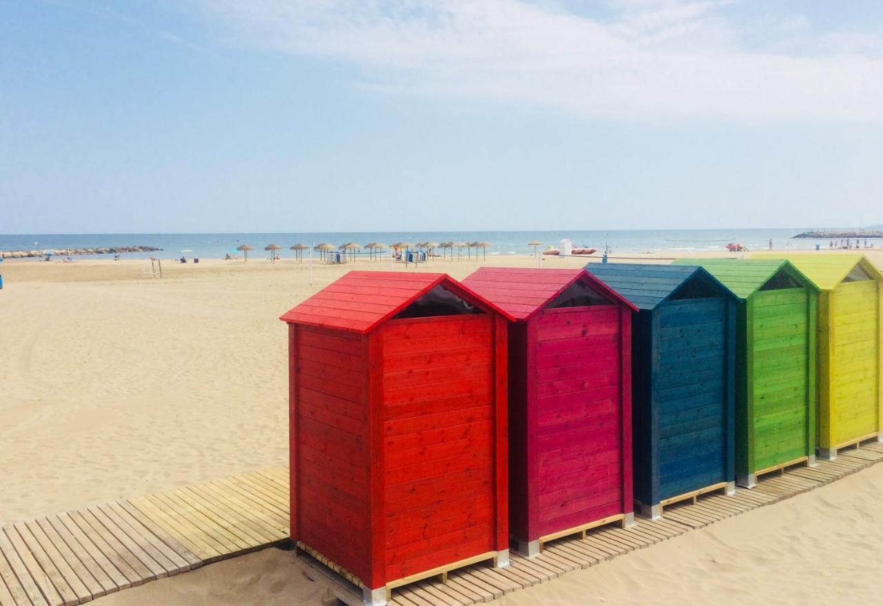 Apartamentos Playa Torrenostra Bagian luar foto