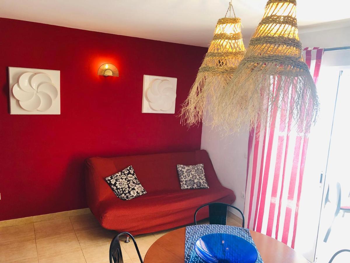 Apartamentos Playa Torrenostra Bagian luar foto